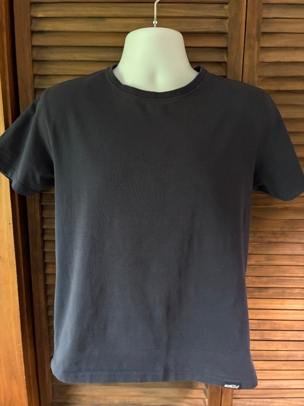 William Rast Men's Short Sleeve Black Tee (M)